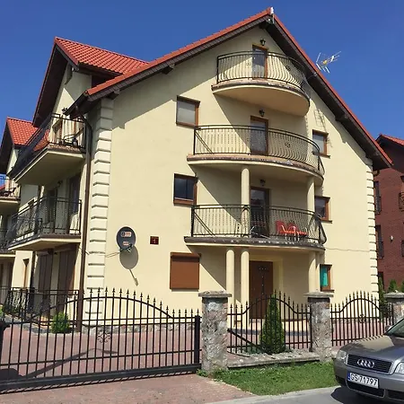 Apartament Lola Apartmán *